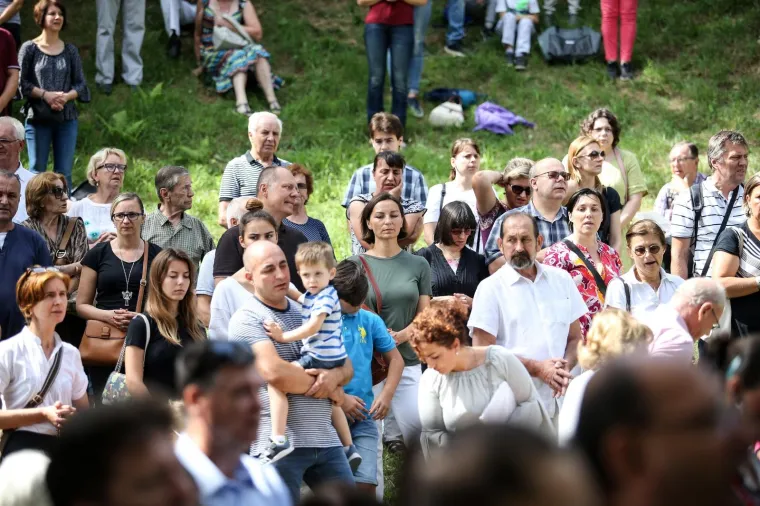 Brojni vjernici u Remetama tradicionalno obilježavaju blagdan Velike Gospe