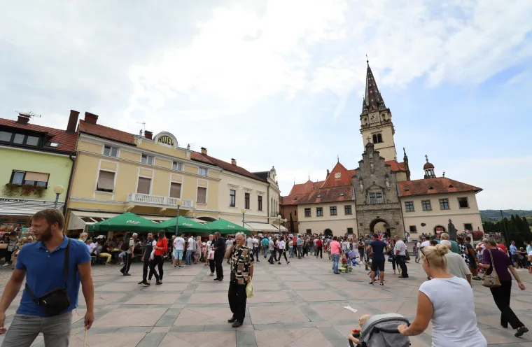 Tisuće vjernika okupile su se na proslavi blagdana Velike Gospe u Mariji Bistrici