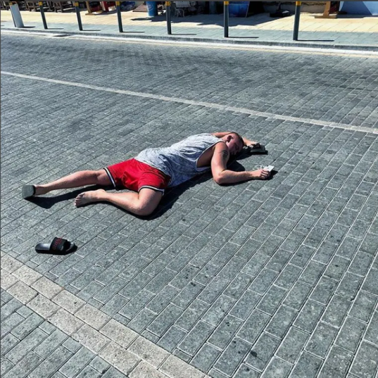 Rusi pokrenuli novi Instagram trend: Milijuna&scaron;i na veliko padaju iz  privatnih aviona i jahti