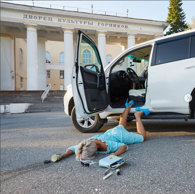 Rusi pokrenuli novi Instagram trend: Milijuna&scaron;i na veliko padaju iz  privatnih aviona i jahti