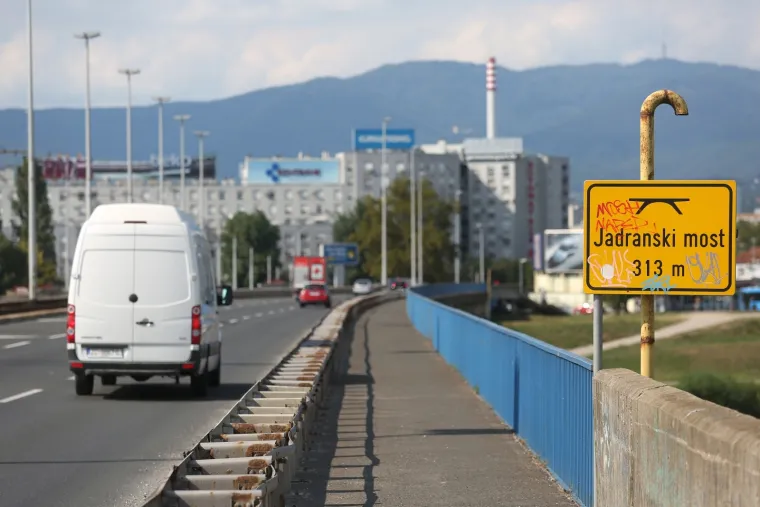 [FOTO] OVO TREBA SANIRATI PRIJE NEGO SE ZAGREBU DOGODI ŠTO I GENOVI: Pogledajte u kakvom je stanju Jadranski most
