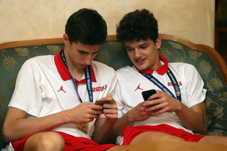 Zlatna U16 ko&scaron;arka&scaron;ka reprezentacija vratila se u Zagreb