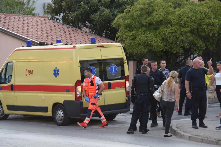 Drama u Puli: Zatočio ženu i prijetio da će je ozlijediti, na kraju je ranio sebe