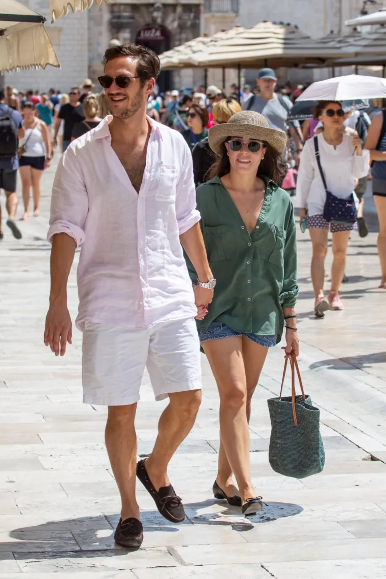 Top ili flop? Pogledajte modne kombinacije na uvijek atraktivnom Stradunu