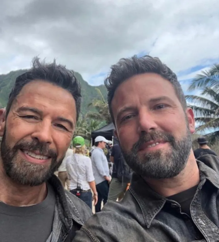 SLAVNI GLUMCI I NJIHOVI DVOJNICI U PARANORMALNOJ GALERIJI: Možete li pogoditi tko je original?