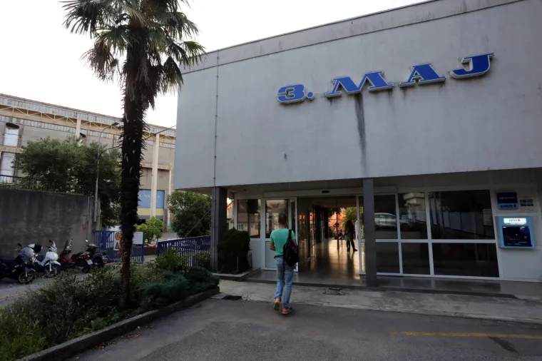 Radnici brodogradili&scaron;ta 3. maj u &scaron;trajku