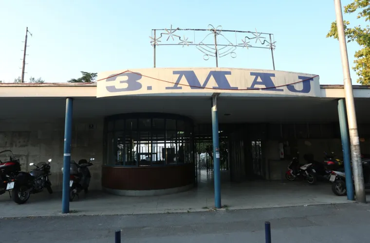 Radnici brodogradili&scaron;ta 3. maj u &scaron;trajku