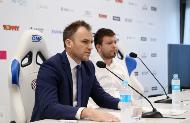 Marasović istaknuo da članovi NO-a Hajduka neće podnijeti ostavku