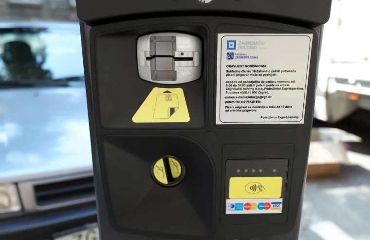 Kakav gaf: Hvale se novim aparatima za parking, a izgleda da im pravopis nije jača strana
