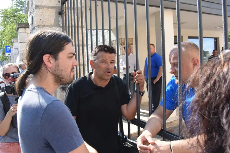 Pula: Ivan Vilibor Sinčić dao potporu &scaron;trajka&scaron;ima u Uljaniku