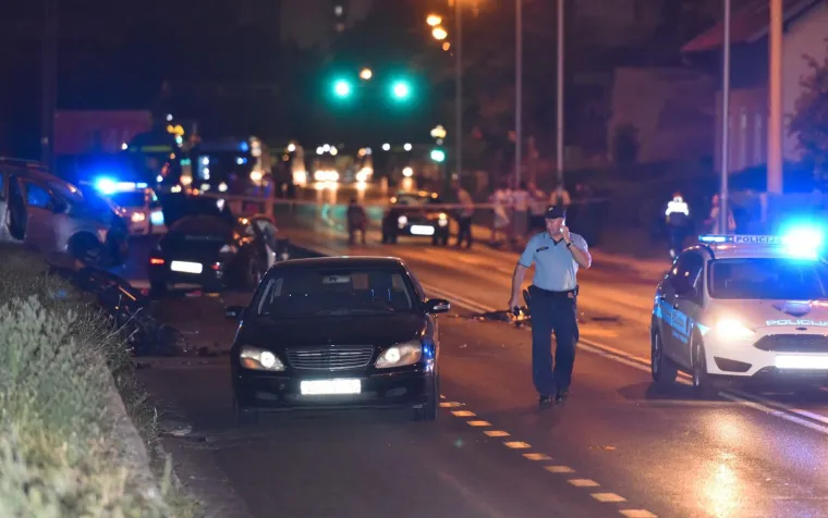 TE&Scaron;KA PROMETNA NESREĆA U ZAGREBU: Poginule dvije osobe, troje ozlijeđenih