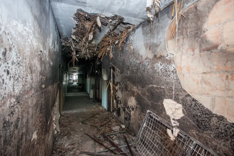 FOTO Vatra uni&scaron;tila sve: Pogledajte kako izgledfa Psihijatrijska bolnice Lopača nakon požara