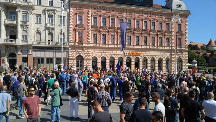 Radnici brodogradili&scaron;ta traže na prosvjedu isplatu svojih plaća