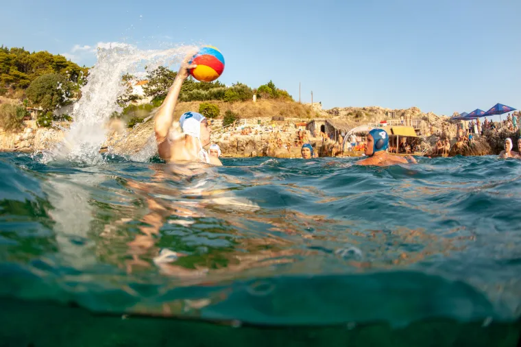 Red Bull Sidrun: Ekipa 'Tradicionalno Neugodni' pobjednici dubrovačkih kvalifikacija