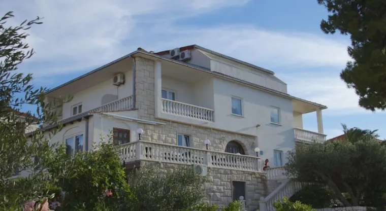 FOTO Vila koju je kupio Ore&scaron;ković