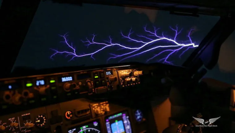 Vatra sv. Elma prilično je bezazleno električno pražnjenje u atmosferi. Uočili su ga jo&scaron; srednjevjekovni pomorci na vrhovima jarbola, a javlja se i na vrhovima stupova, krilima i nosu zrakoplova - ukratko, na svim &scaron;iljatim predmetima u električni nabijenoj atmosferi.