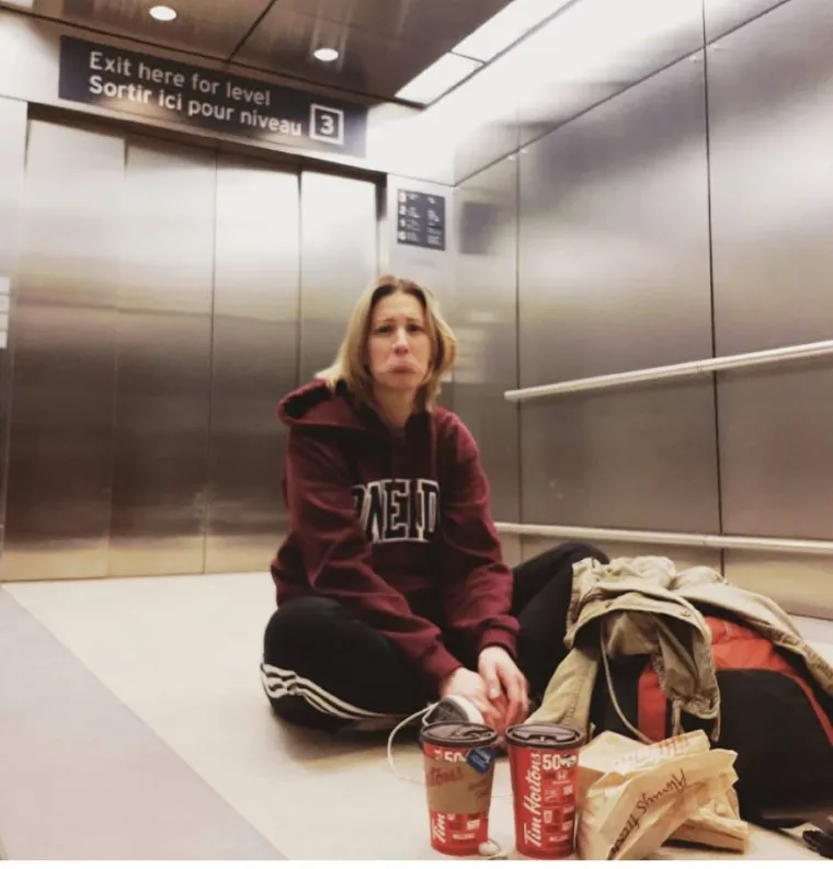 'Samo ja mogu zaglaviti u dizalu zračne luke  na putu na godi&scaron;nji."