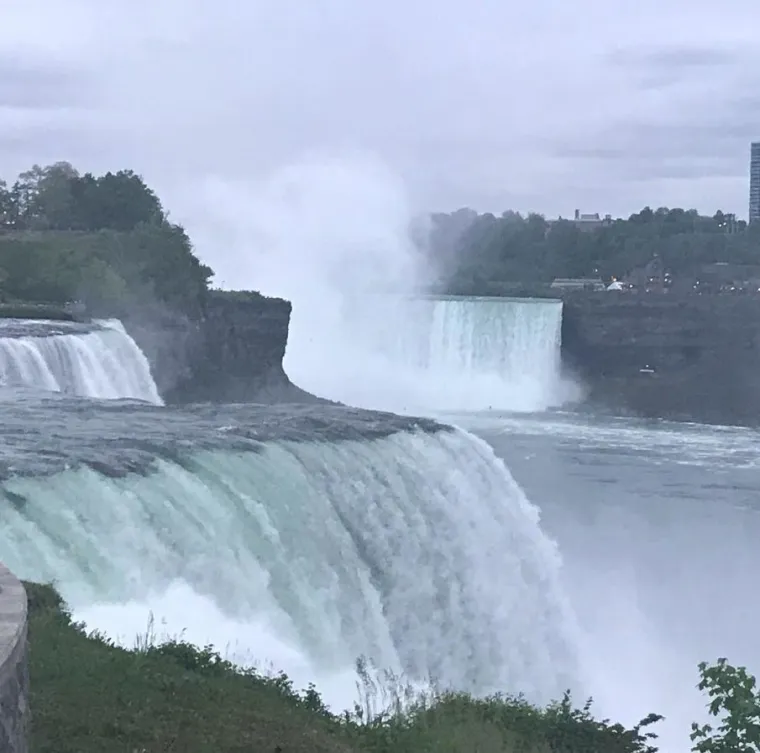 Potrdudi&scaron; se, navije&scaron; alarm, sve kako bi vidio izlazak sunca nad Niagarom. Ali nisi provjerio prognozu