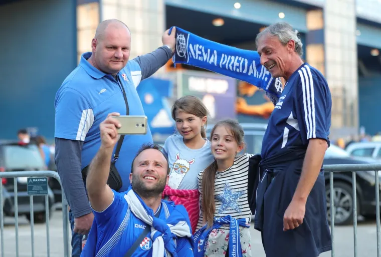 NAVIJAČI STIŽU NA MAKSIMIR: Dinamo će u lovu na Ligu prvaka imati podršku kakvu već dugo nije imao