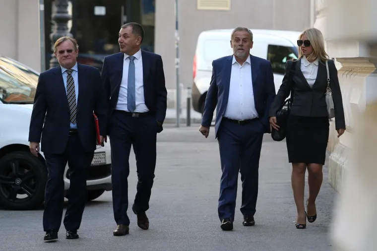 Milan Bandić stigao na sud: 'Ja sam raspoložen...'