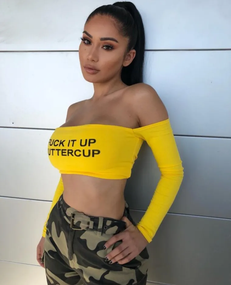 NJIHOVA ODJEĆA POMALO LIČI NA SDP: Puca po &scaron;avovima i sve teže obuzdava ključne stvari, a one se prave da je sve ok