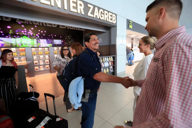 U ZAGREB STIGAO YURI CORTEZ: Fotograf AFP-a proslavio je slavlje Vatrenih u polufinalu Svjetskog prvenstva
