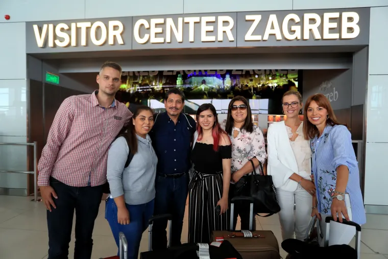 Stigao fotoreporter AFP-a Yuri Cortez kojeg su Vatreni u slavlju oborili