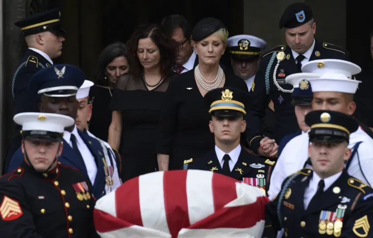 Oproštaj od američkog senatora i veterana rata u Vijetnamu Johna McCaina