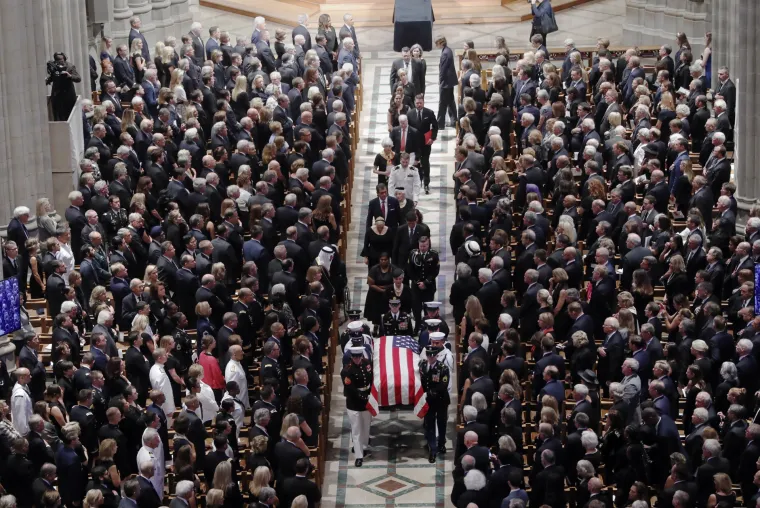 Oproštaj od američkog senatora i veterana rata u Vijetnamu Johna McCaina