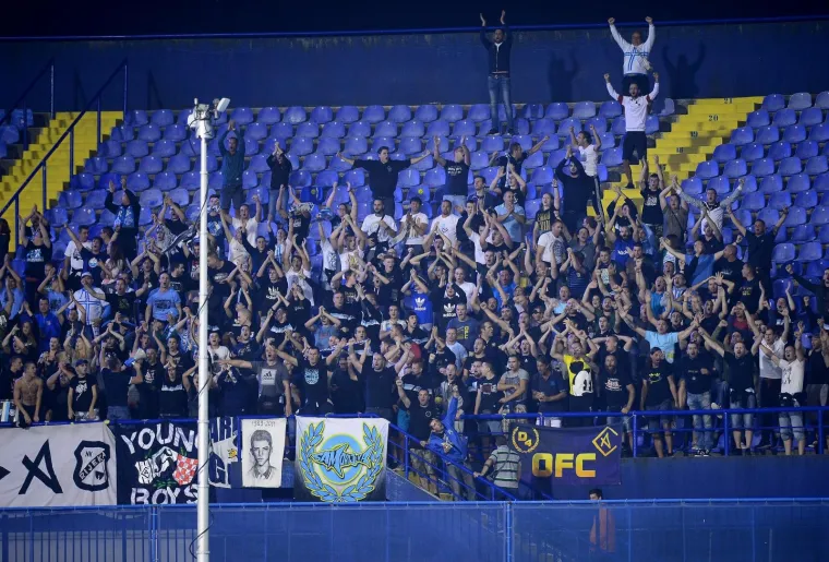 POGLEDAJTE UZBUĐENJA NA MAKSIMIRU: Niste na derbiju? Ovdje se uvjerite da je utakmica itekako zanimljiva