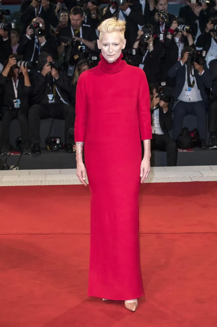 Crveni tepih: U kakvim su haljinama pro&scaron;etale dame filmskog festivala u Veneciji