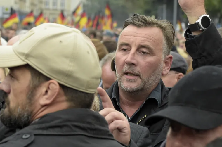 Devetero ozlijeđenih u okr&scaron;aju ljevičara i desničara u Chemnitzu