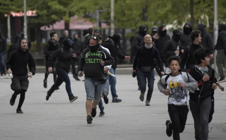 Devetero ozlijeđenih u okr&scaron;aju ljevičara i desničara u Chemnitzu