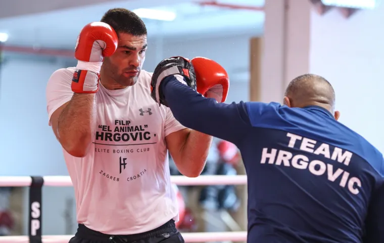 Pogledajte kako je bilo na treningu Filipa Hrgovića uoči subotnjeg meča s Amirom Mansourom