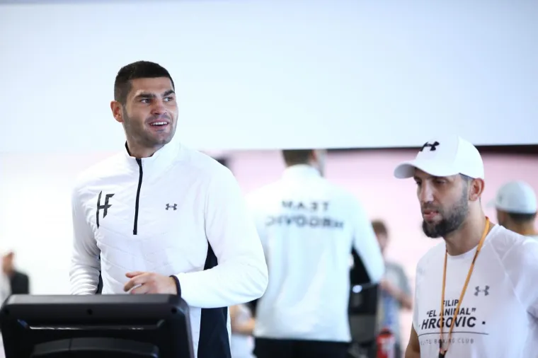 SVE JE SPREMNO ZA SUBOTNJI SPEKTAKL: Hrgović odradio trening uoči meča sa Mansourom