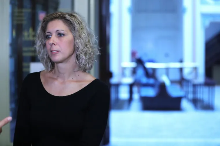 'Nesvrstana' djevojčica ipak na nastavi: Pred medije stali njena majka i ravnatelj &scaron;kole