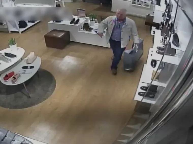 Policija traga za dvojicom gospodina: Odradili su dobar &scaron;oping i sve platiti tuđom karticom