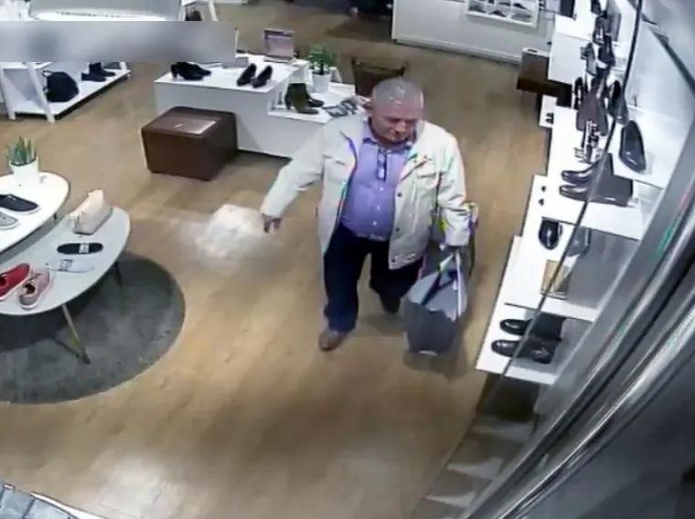 Policija traga za dvojicom gospodina: Odradili su dobar &scaron;oping i sve platiti tuđom karticom