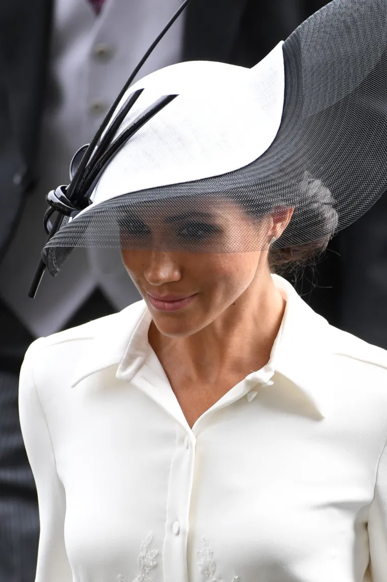 Meghan Markle najbolje odjevena žena: prisjetili smo se poznatih kombinacija kraljevske modne ikone