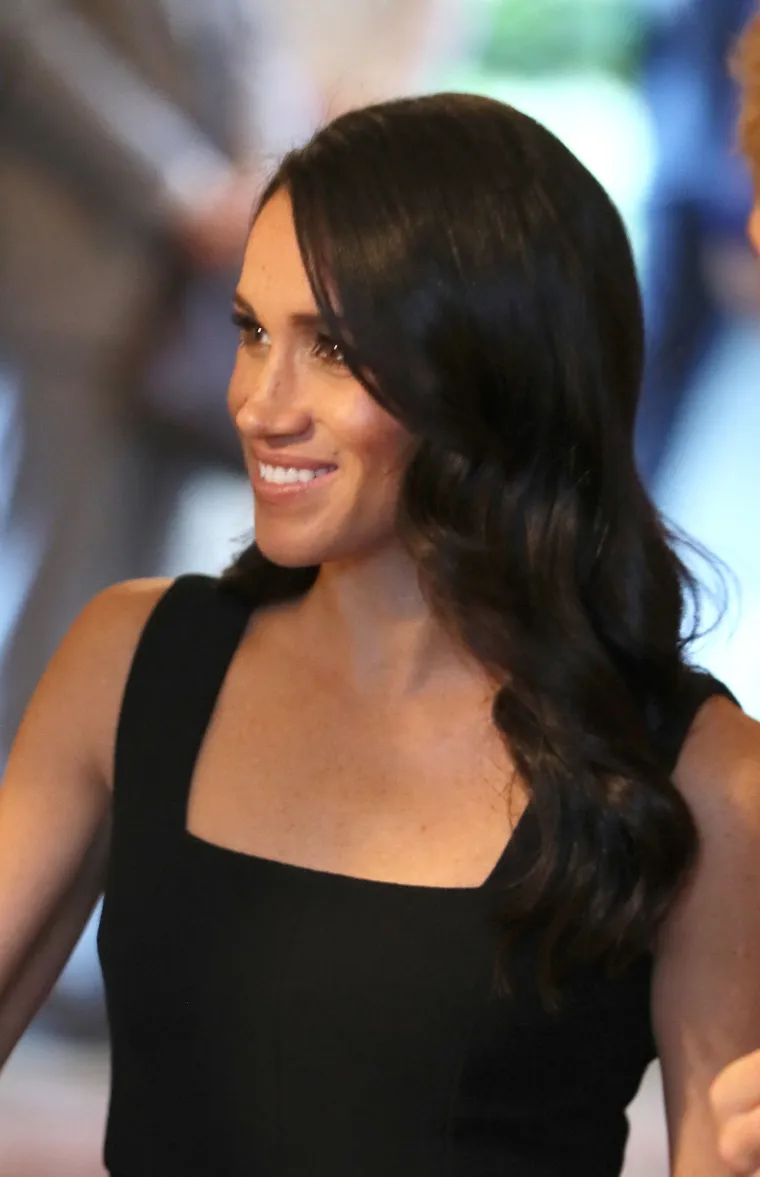 Meghan Markle najbolje odjevena žena: prisjetili smo se poznatih kombinacija kraljevske modne ikone