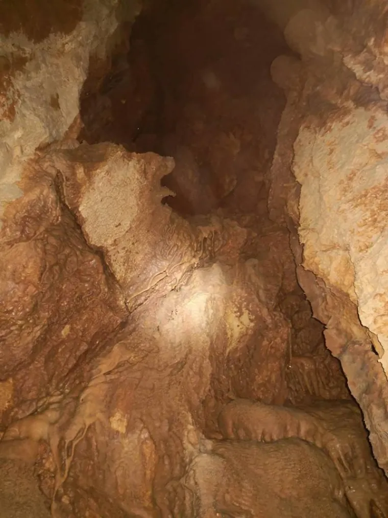 Na Korčuli sadili lipu pa otkrili jamu duboku 35 metara