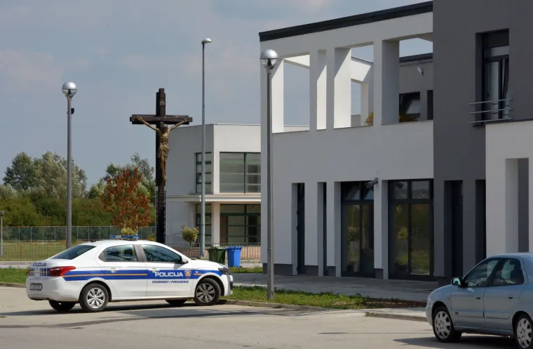 Slavonski Brod: Stanari se žale na preglasnu zvonjavu s tornja crkve Blaženog Alojzija Stepinca