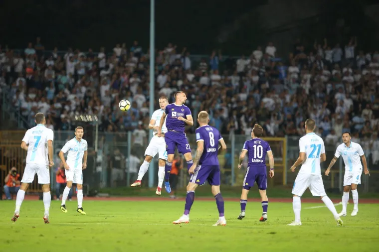 ARMADA ORGANIZIRALA SPEKTAKL NA KANTRIDI: S Mariborom proslavili povratak stadionu