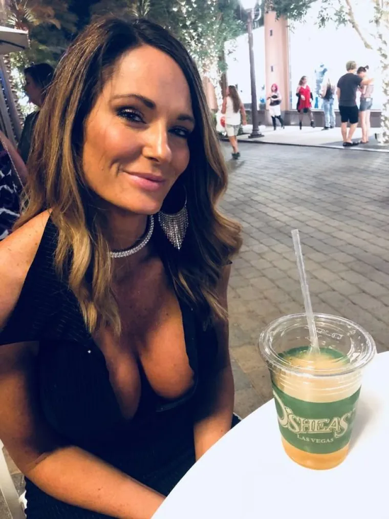 OPTEREĆENIJE OD VA&Scaron;E PLAĆE: Možda uzdržavate dva umirovljenika, 1,5 branitelja i pet uhljeba, ali one na plećima nose teži teret