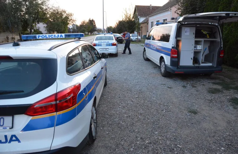 Policijsko vozilo naletjelo na dijete