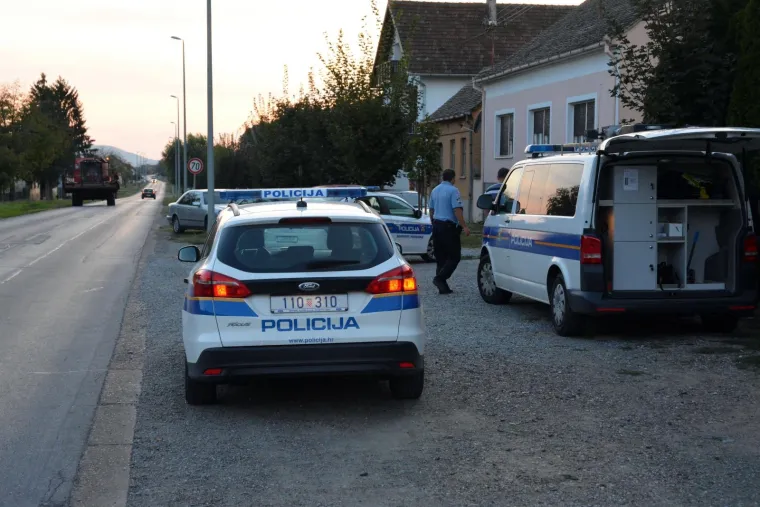 Policijsko vozilo naletjelo na dijete