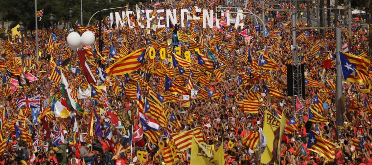 Milijun Katalonaca na ulicama Barcelone slavi nacionalni praznik