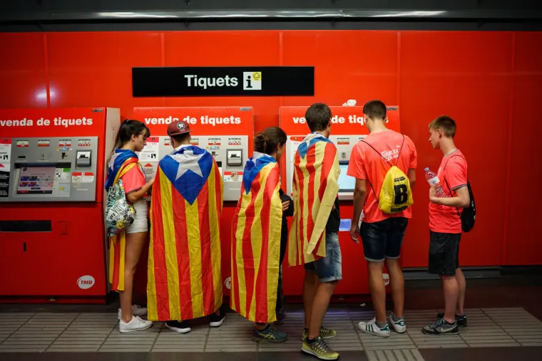 Milijun Katalonaca na ulicama Barcelone slavi nacionalni praznik