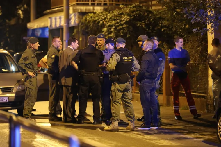 U Porečkoj ulici u gradskoj četvrti Vukomerec oko 19 sati do&scaron;lo je do pucnjave. Policijski očevid je u tijeku.