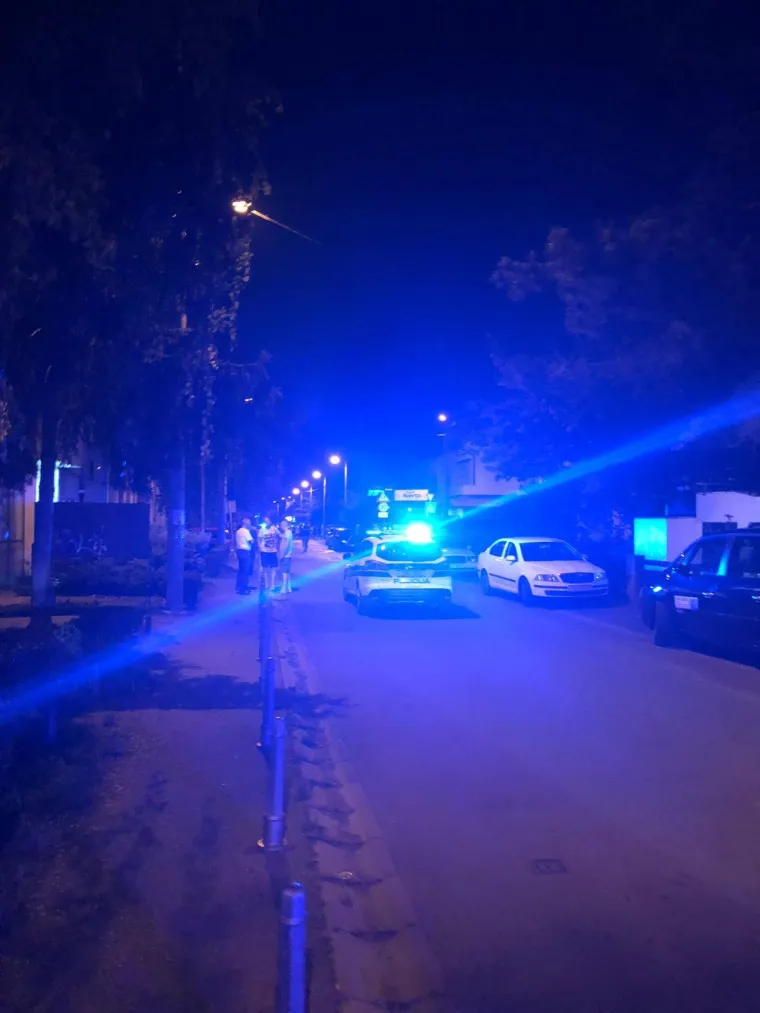 Pucnjava na Vukomercu, ranjene dvije osobe: 'Čula sam rafale, auti su kao &scaron;vicarski sir, djeca su zabarikadirana u &scaron;koli'